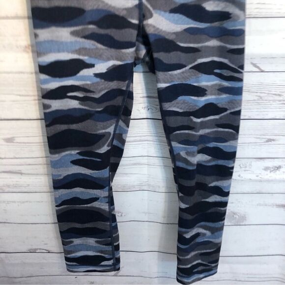 Lululemon Wunder Under Mini Coast Camo leggings 6 - Picture 5 of 8